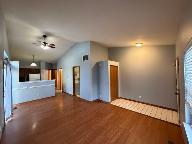 Foto del edificio - 13902 S Oakdale Ct