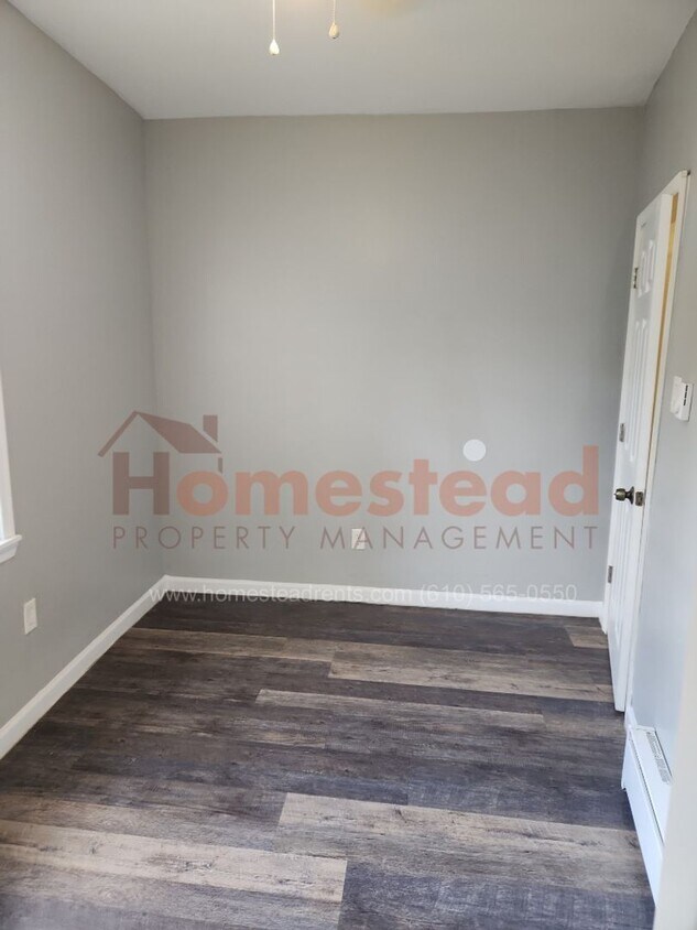 Foto principal - 201 Greenway Ave