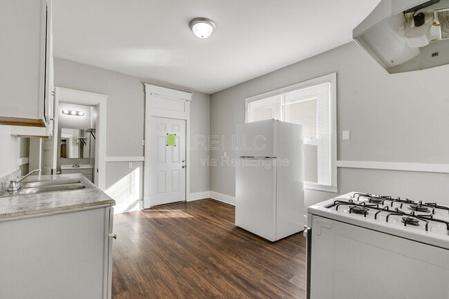 Foto del edificio - 317 S 39th St