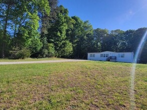 Building Photo - 2774 Culberson Ln