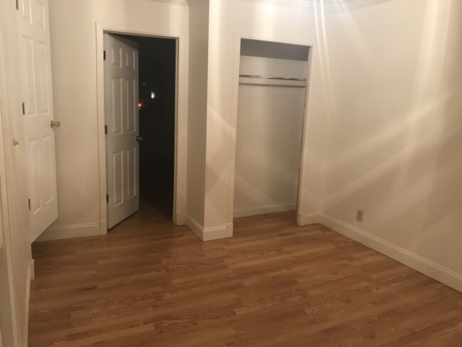 Second floor rear bedroom - 1 Cedar Ter