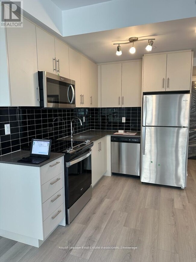 Photo du bâtiment - 95 Attmar Dr