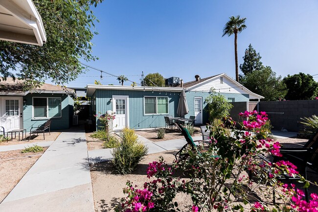 Photo - 1 Bed | 1 Bath -  Bungalow Style Unit Apartment