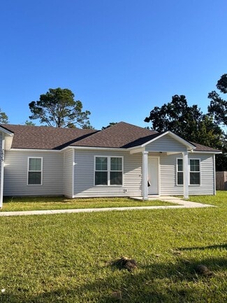 Building Photo - 2825 Caldwell Dr