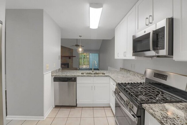 Foto del edificio - 259 Heathersett Dr SW