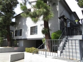 Building Photo - 12415 Riverside Dr