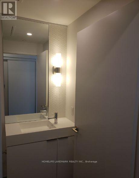 Building Photo - 33 Helendale Ave