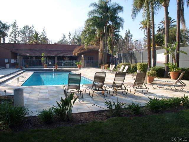 Building Photo - 1345 Cabrillo Park Dr