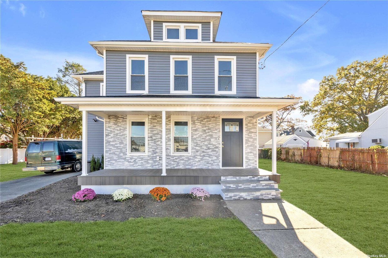 Primary Photo - 570 Broadway