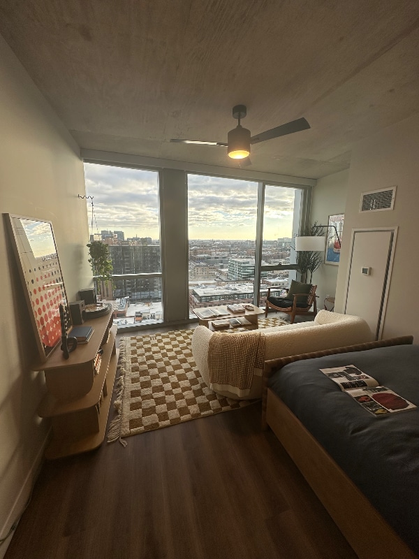 Photo - 315 N May St Apartment