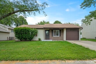 Building Photo - 2S211 Sanchez Dr