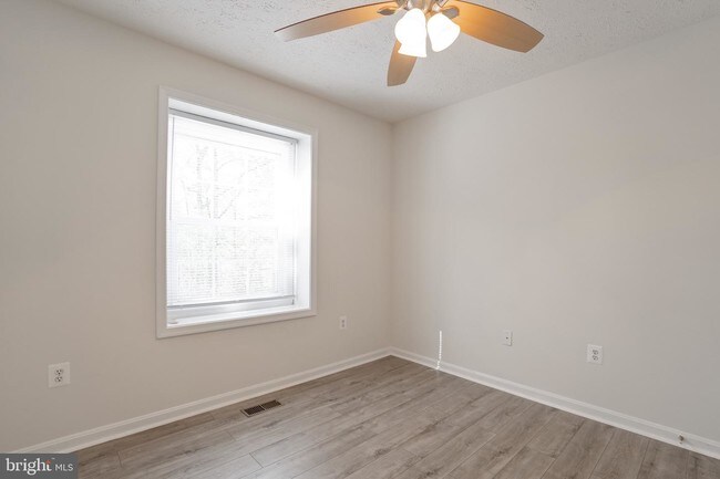 Foto del edificio - 3421 Walnut Ct