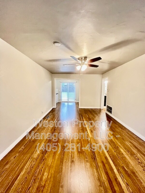 Foto del edificio - 2725 NW 64th St