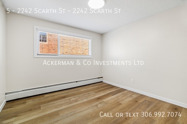 Building Photo - 2242-2242 Scarth St