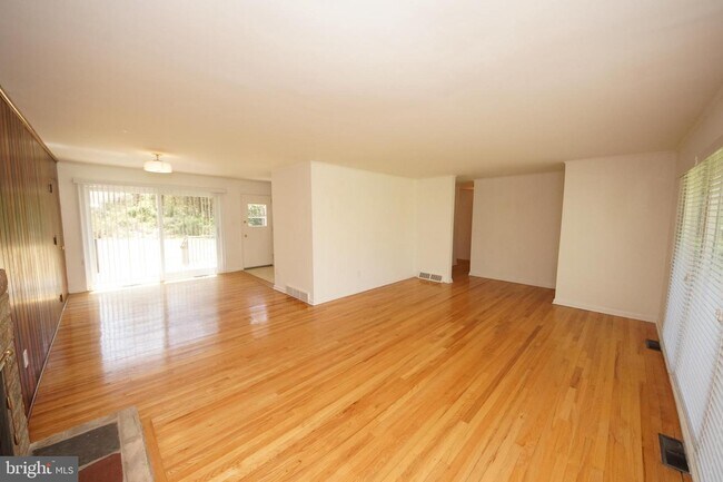 Building Photo - 3550 Princeton Pike