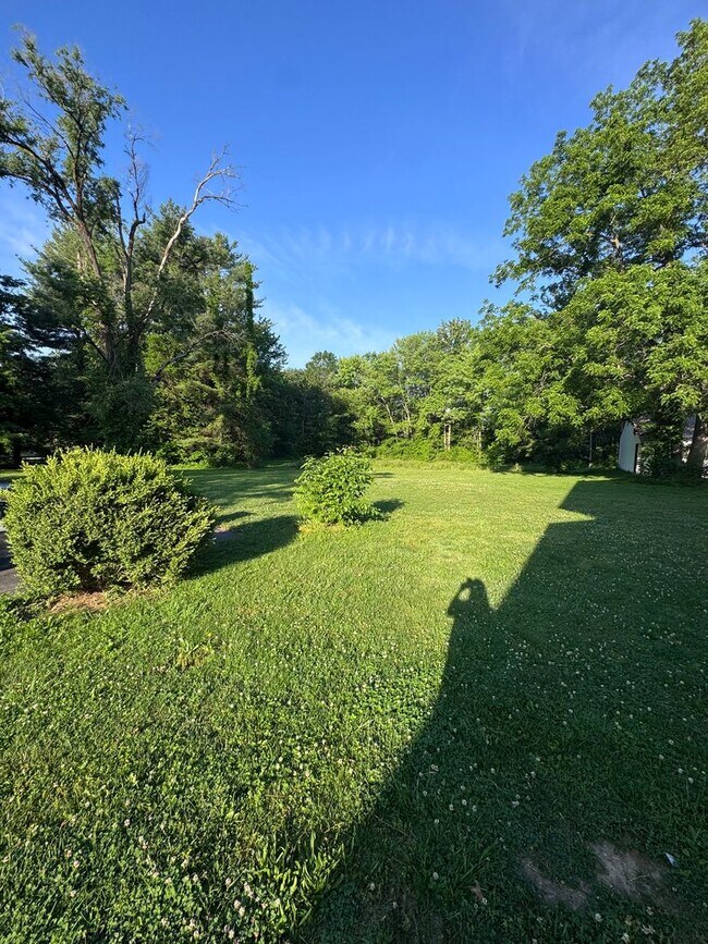 Foto del edificio - 5 Bd 2.5 Ba