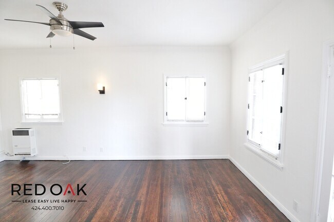 Building Photo - 409 N Genesee Ave