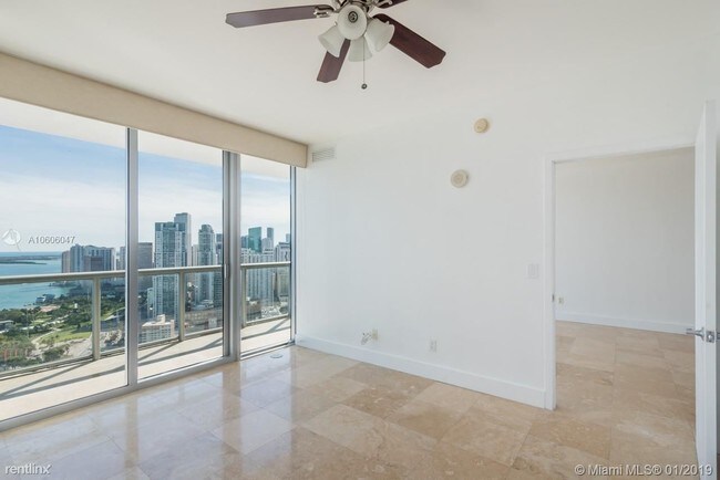 Foto del edificio - 2 br, 2 bath  - 888 Biscayne Blvd Apt 4314