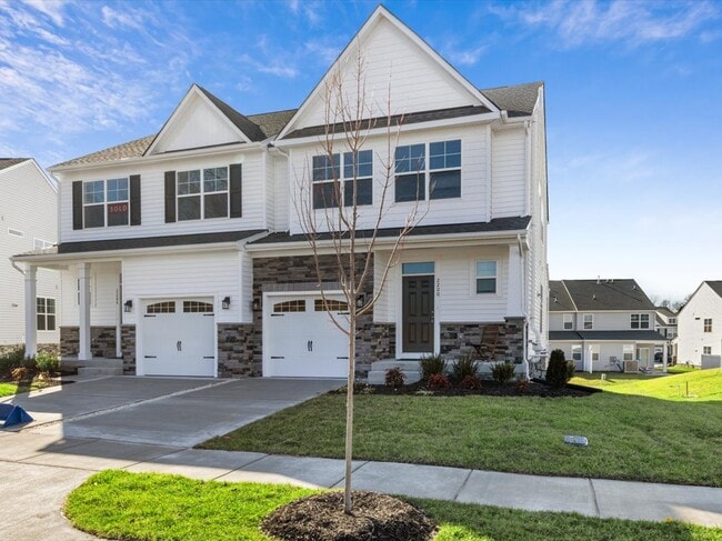 Building Photo - 2200 Halflight Ct