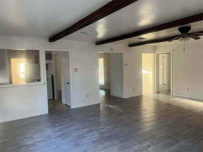 Building Photo - 13906 Bearwood Rd