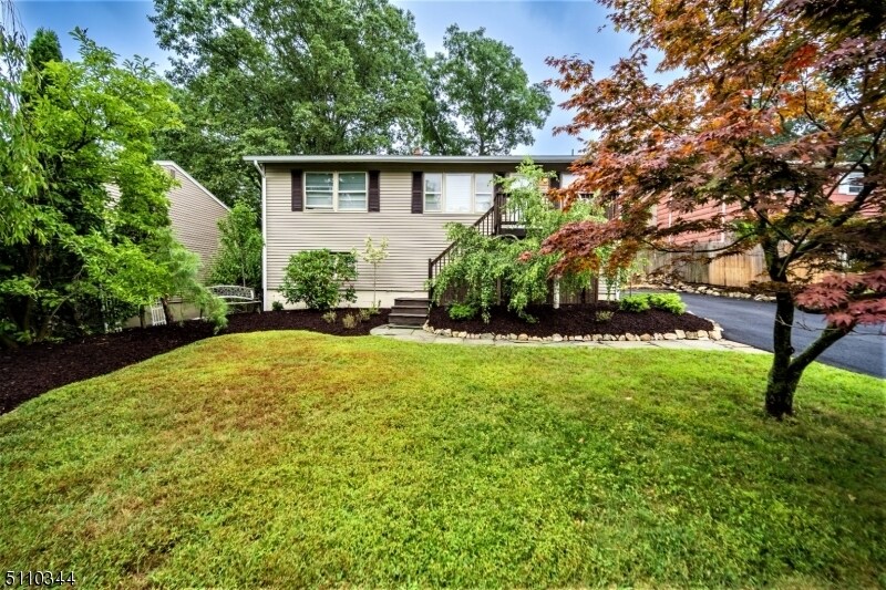 165 Rollins Trail, Hopatcong, NJ 07843 House Rental in Hopatcong, NJ