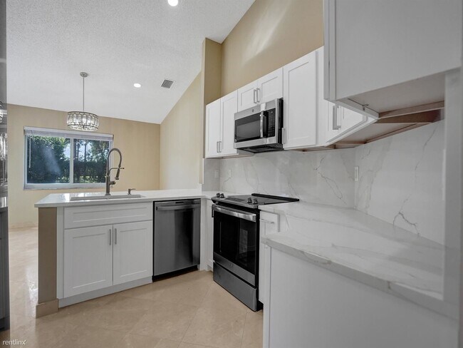 Foto del edificio - 3 br, 2 bath House - 8452 NW 47th St