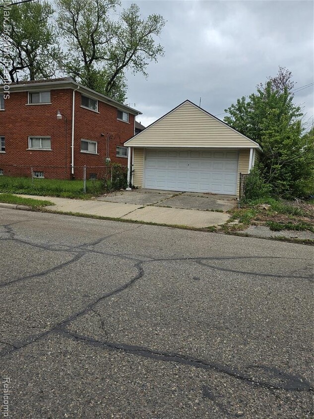 Building Photo - 406 West St