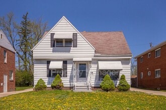 Building Photo - 20115 Libby Rd