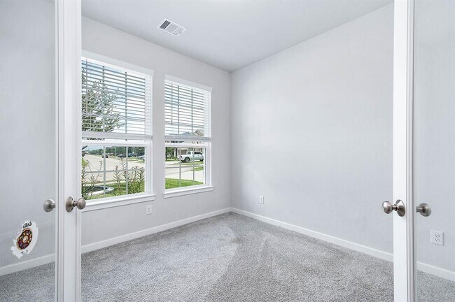 Foto del edificio - 431 Kohls Crest Rd