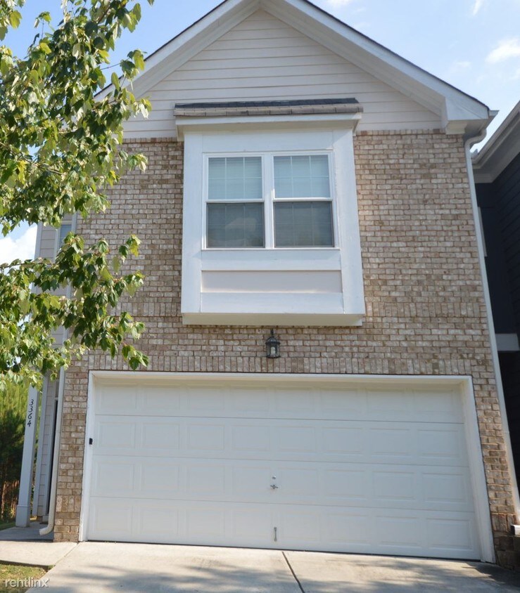 Primary Photo - 3364 Estes Dr