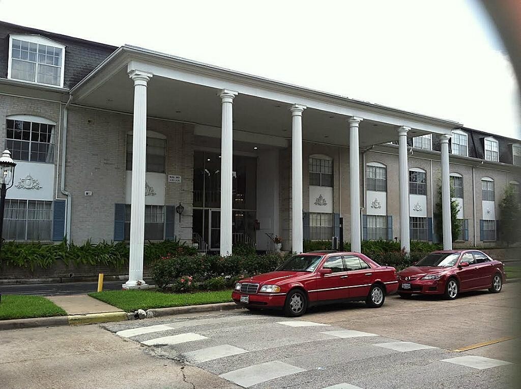 2601 Bellefontaine St Unit C110, Houston, TX 77025 Condo for Rent in