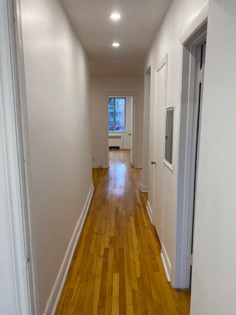Building Photo - 4890 Plamondon Ave