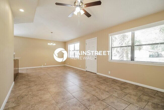 Foto del edificio - 3 Bedroom Pet-Friendly Home in Cocoa, FL w...
