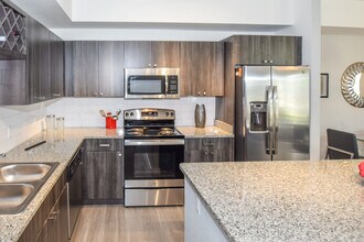 Building Photo - The Solera at Kendall West