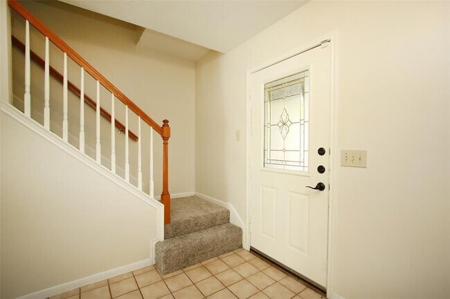Building Photo - 7410 Magnolia Shadows Ln
