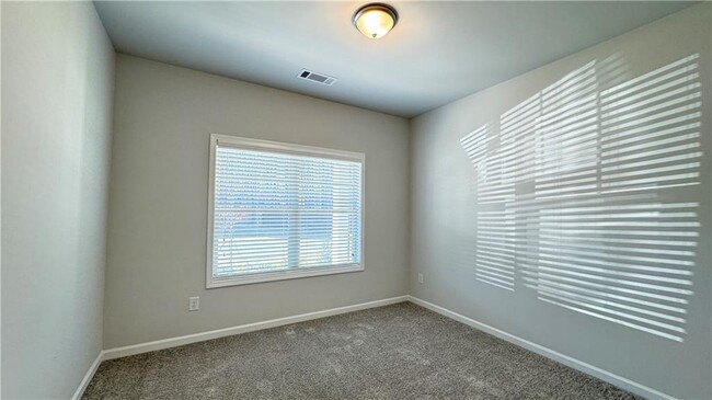 Foto del edificio - 4587 Silver Oak Dr SW