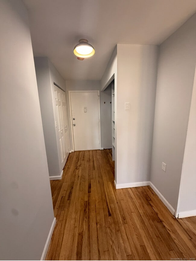 Foto del edificio - 10 Highland St