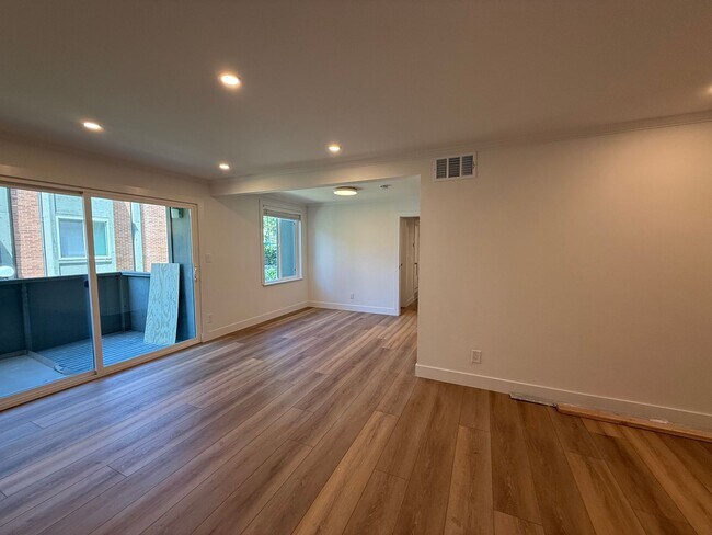 Foto del edificio - Newly Updated Condo in SLC!