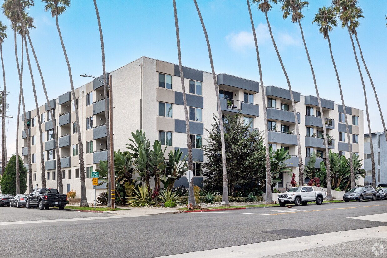 Foto principal - 950 4th Street