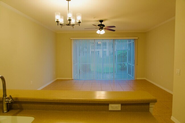 Foto del edificio - 1260 Oxford Ln