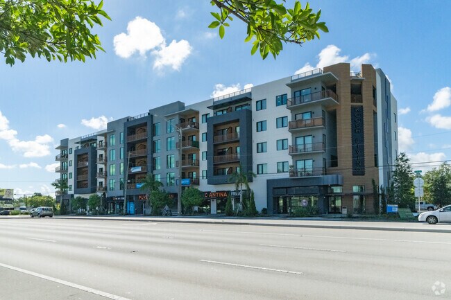 Alternar - Koosh Living at Griffin