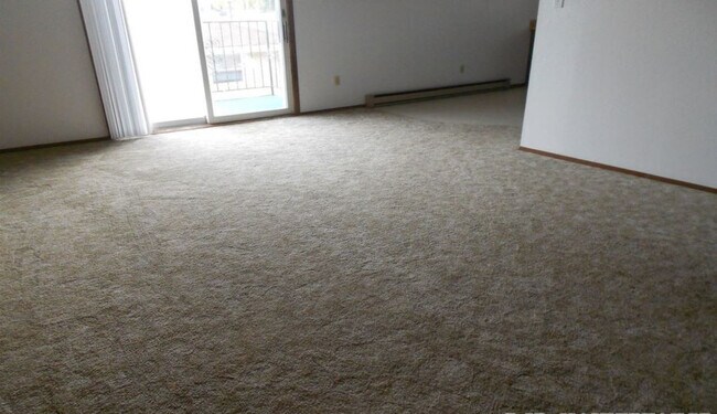 Foto del edificio - 1500 1st Ave NW; Mandan, ND 58554