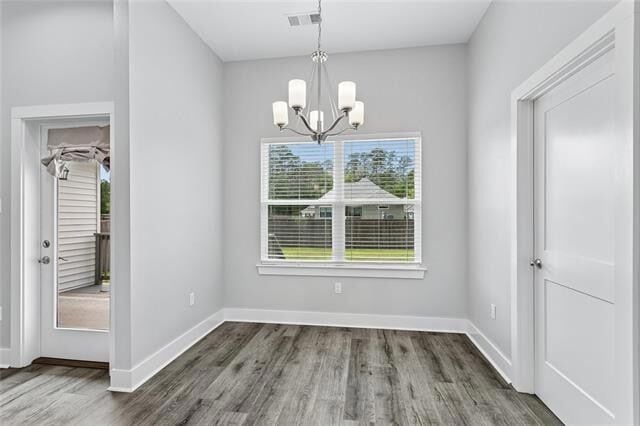 Building Photo - 60407 Vermillion Dr