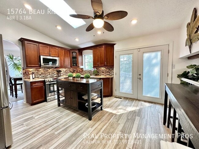 Photo - 15764 Beau Ridge Dr House