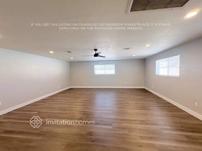 Foto del edificio - 856 E 9th Ave