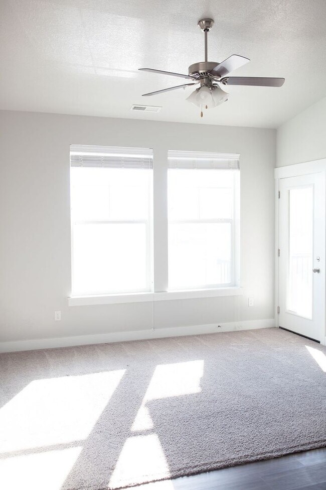 Building Photo - 3695 W 2280 North # D301 Lehi, UT 84043