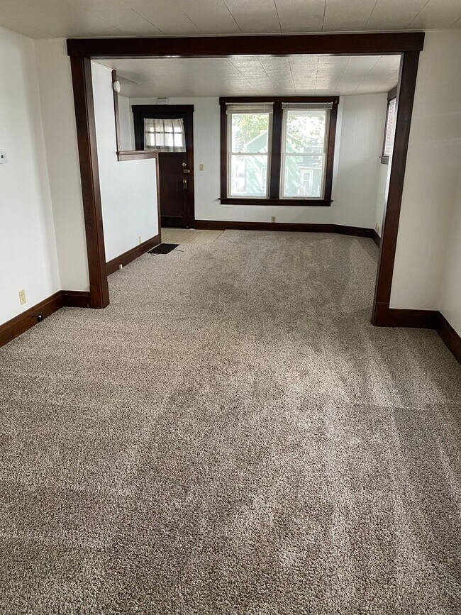Building Photo - Shaolin Property 119 (SHA119)