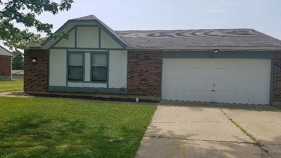 1289 Firethorne Dr, Mason, OH 45040 House Rental in Mason, OH