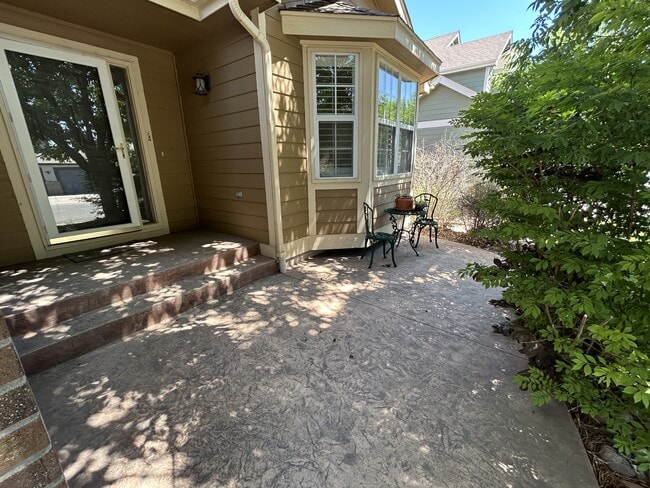 Building Photo - 4825 W 127th Pl