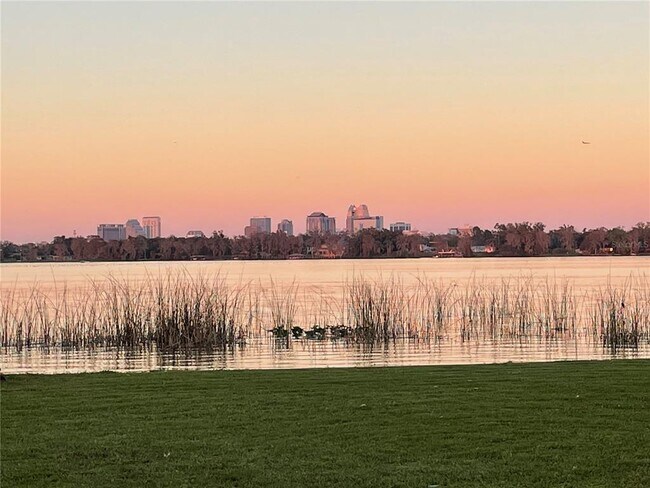 Foto del edificio - 2305 Caribbean Ct